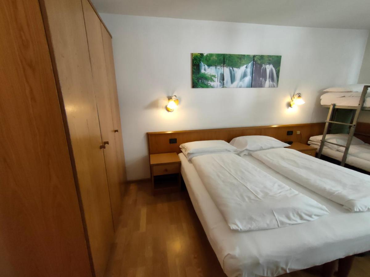 Hotel Denny Pinzolo Exterior photo
